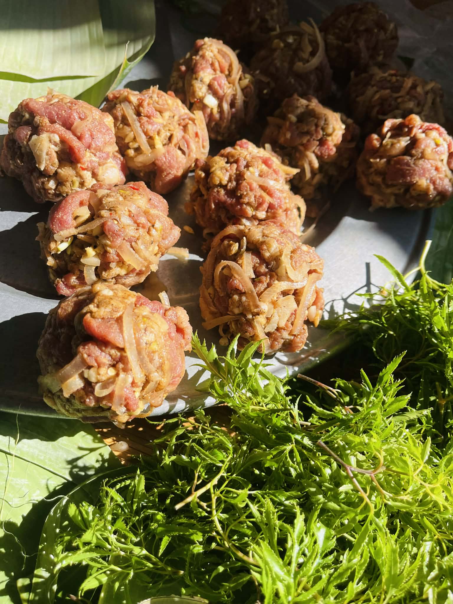 Nem nướng Thọ Xuân chuẩn vị - Ảnh 1